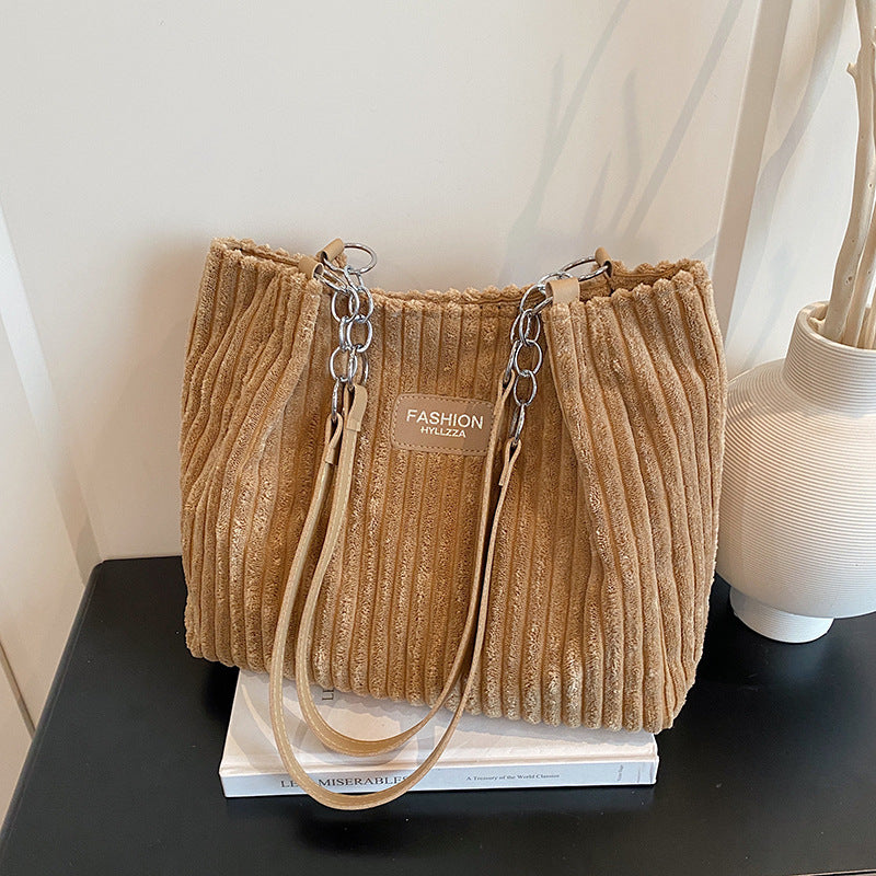 Large Capacity Corduroy Chain Underarm Tote Bag For Women