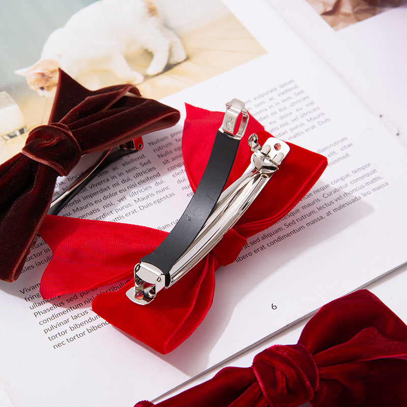 Vintage velvet bow hairpin