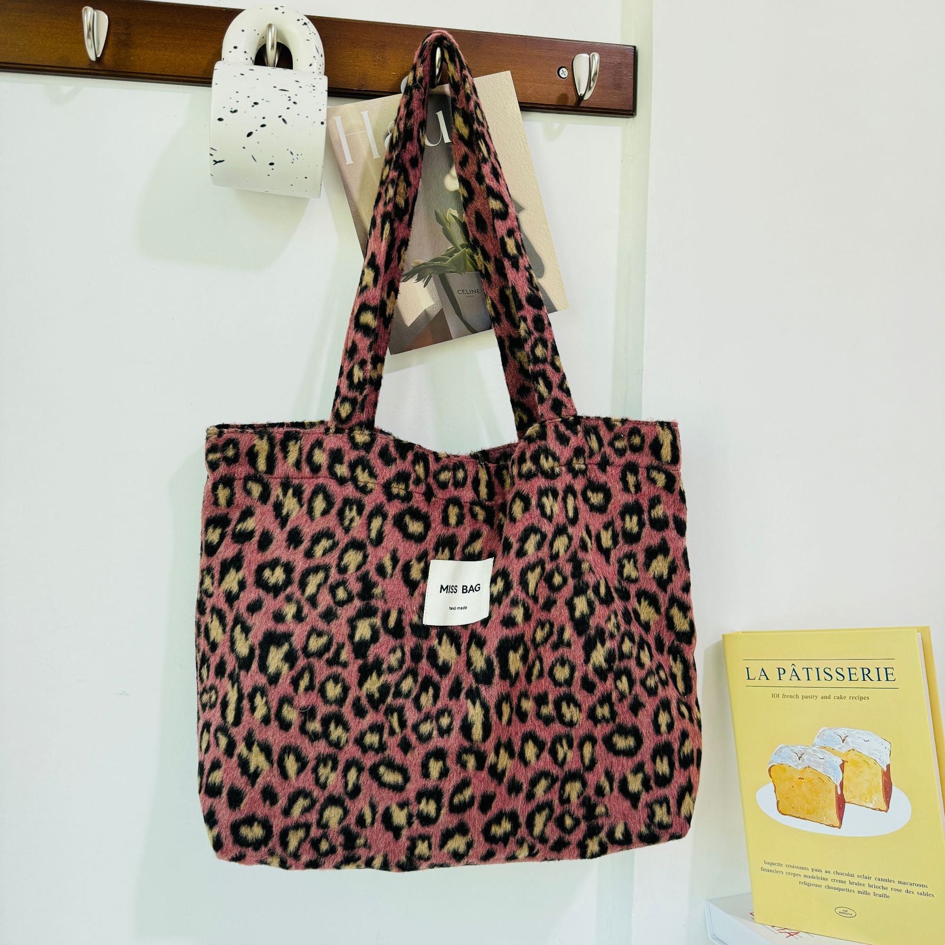 Women's Simple Large Capacity Shoulder Bag