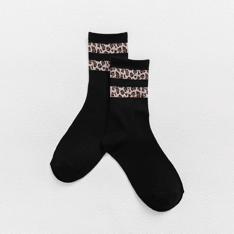 Mid-calf New Internet Hot Leopard Print Socks Women