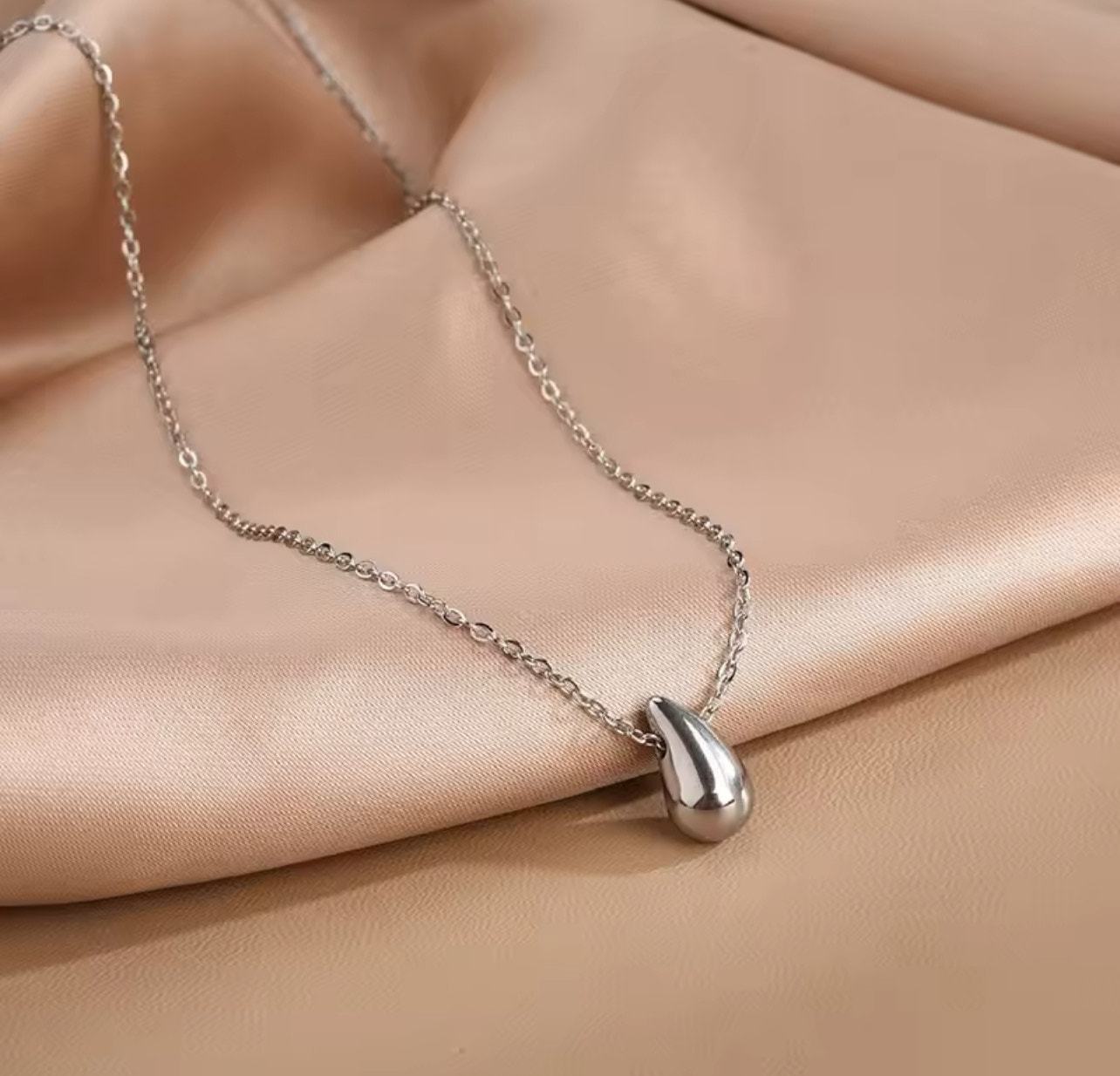 Stainless Steel Silver Teardrop Necklace For Women