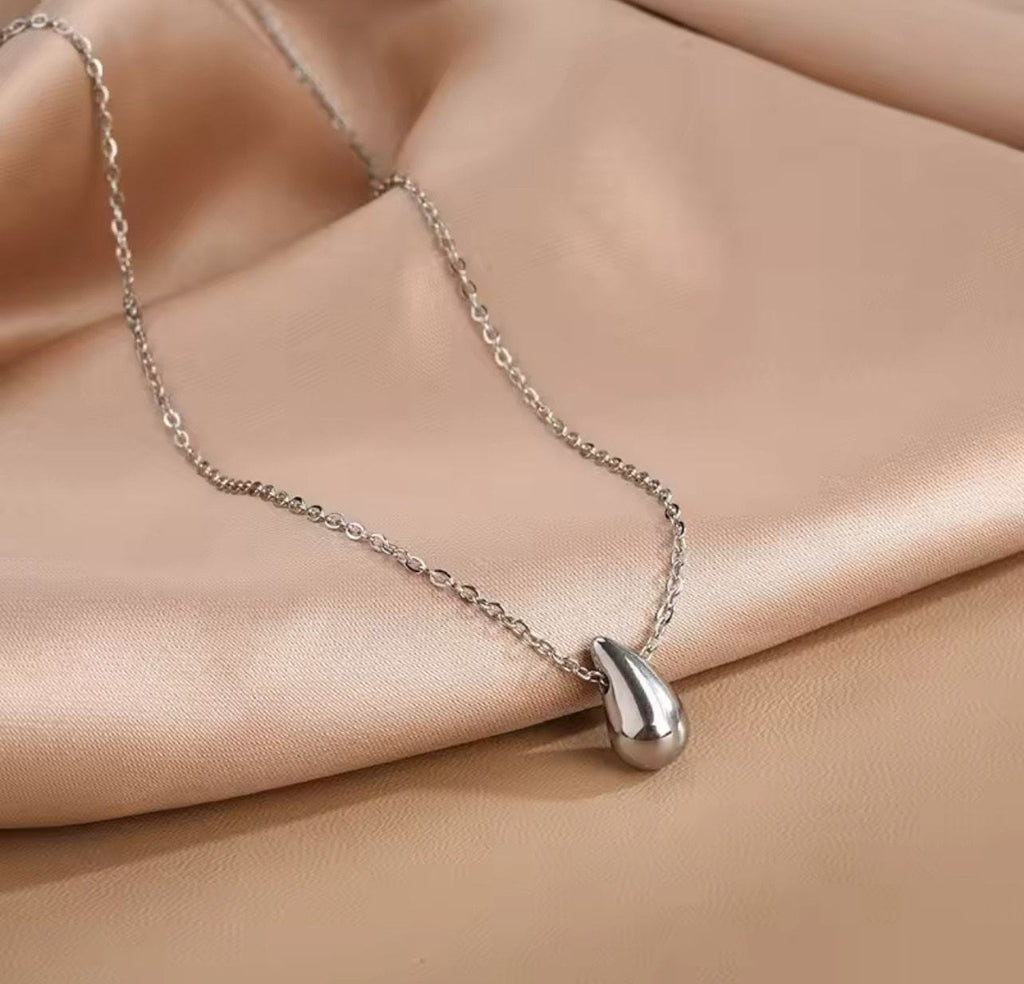 Stainless Steel Silver Teardrop Necklace For Women