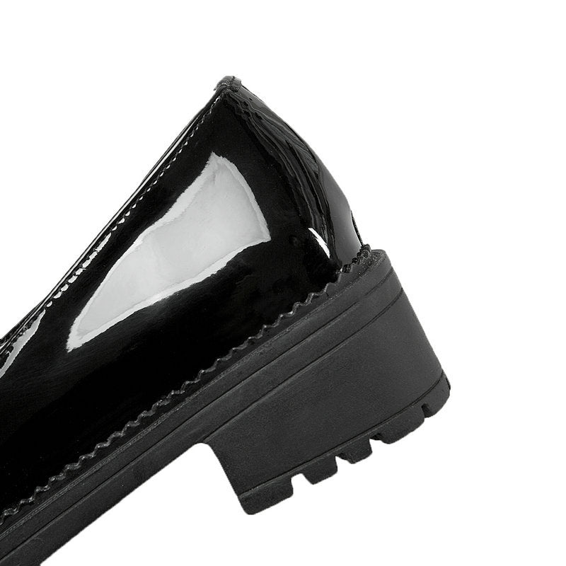 Vintage British bow leather shoes