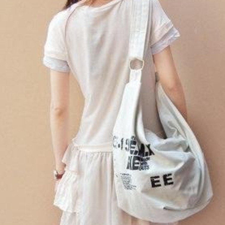 Fashion One-shoulder Messenger Canvas Bag