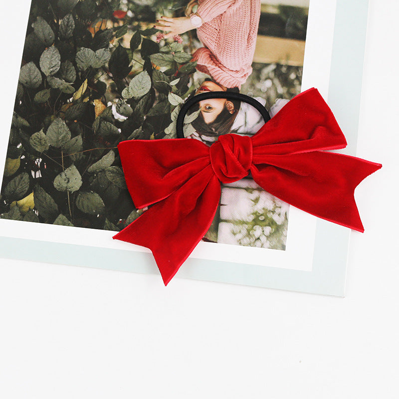 Vintage velvet bow hairpin