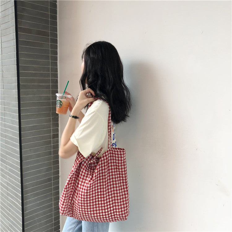 Summer New Red And White Plaid Girl's Heart Lace-up Cloth Bag