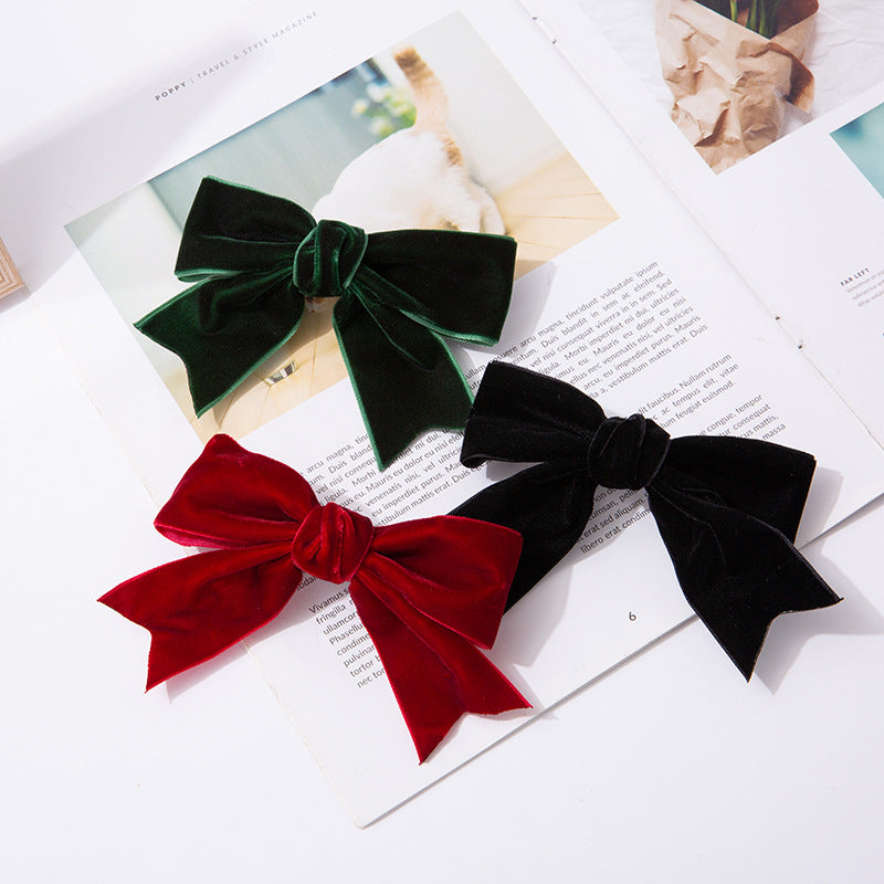 Vintage velvet bow hairpin