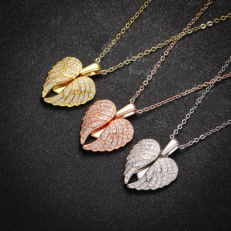 Stainless Steel Heart-shaped Wing Open-and-close Pendant