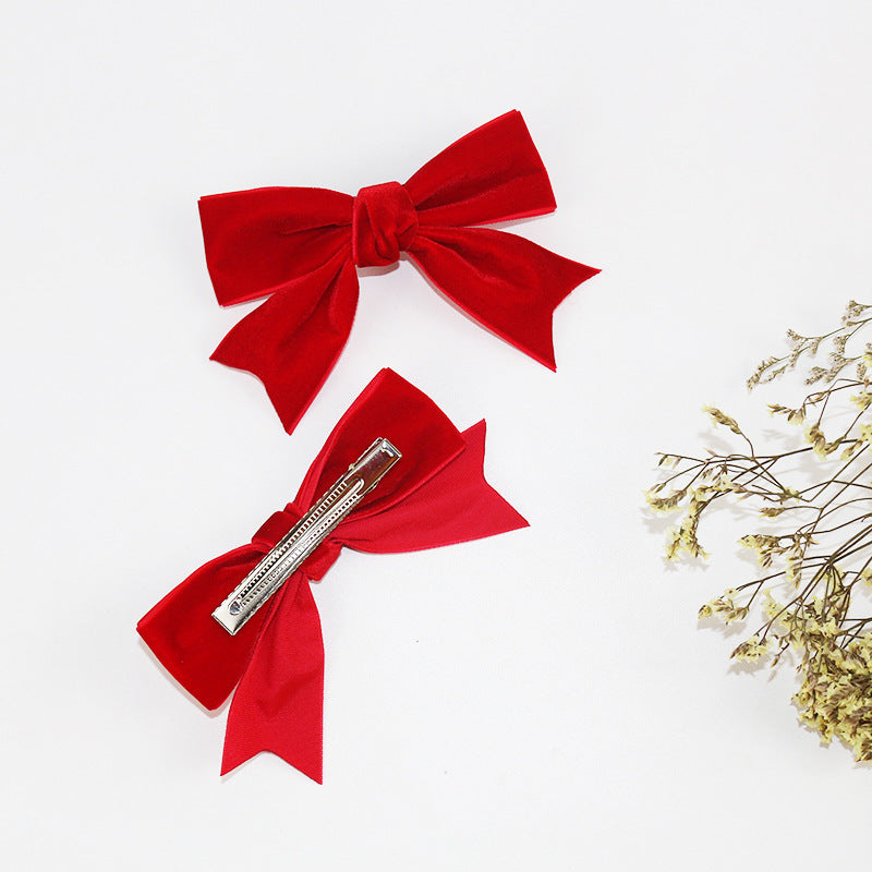 Vintage velvet bow hairpin