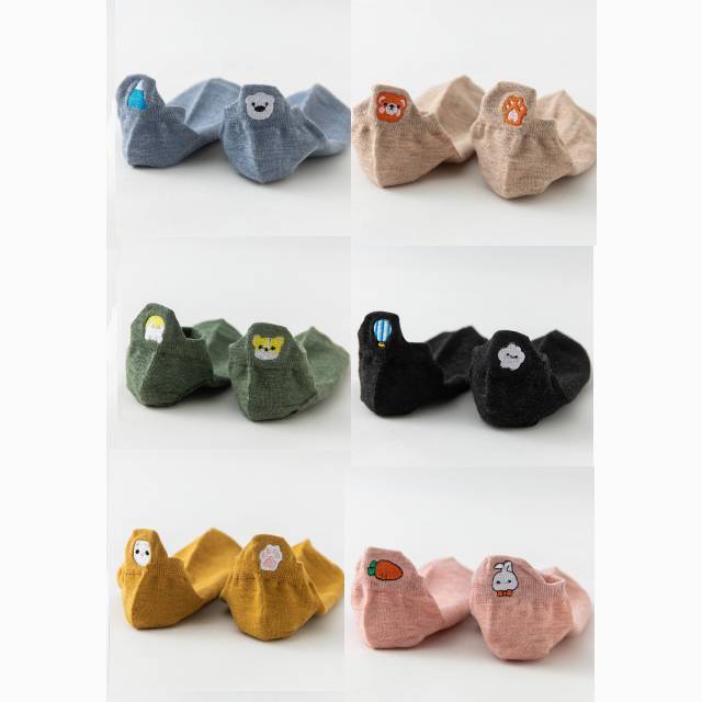 Four Seasons Style Cartoon Embroidered Ear Boat Socks Women