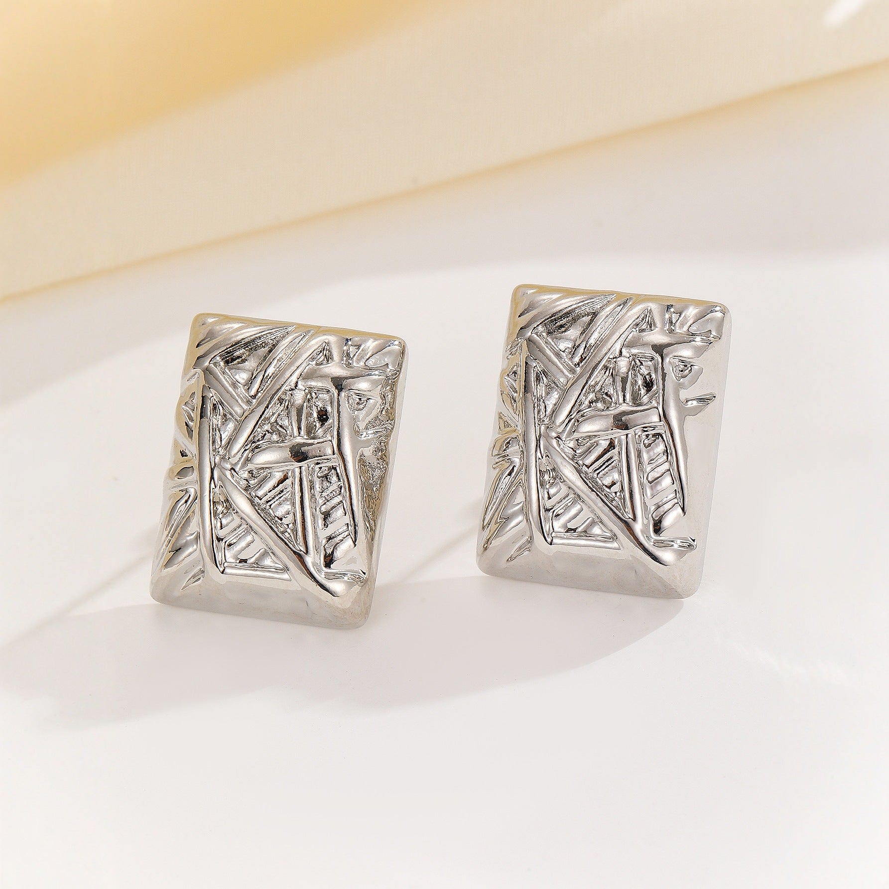 Women's Fashion New Trendy Unisex Design Earrings