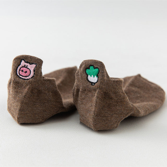 Four Seasons Style Cartoon Embroidered Ear Boat Socks Women