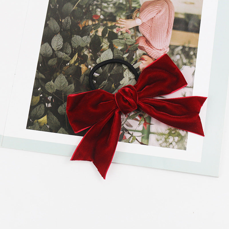 Vintage velvet bow hairpin