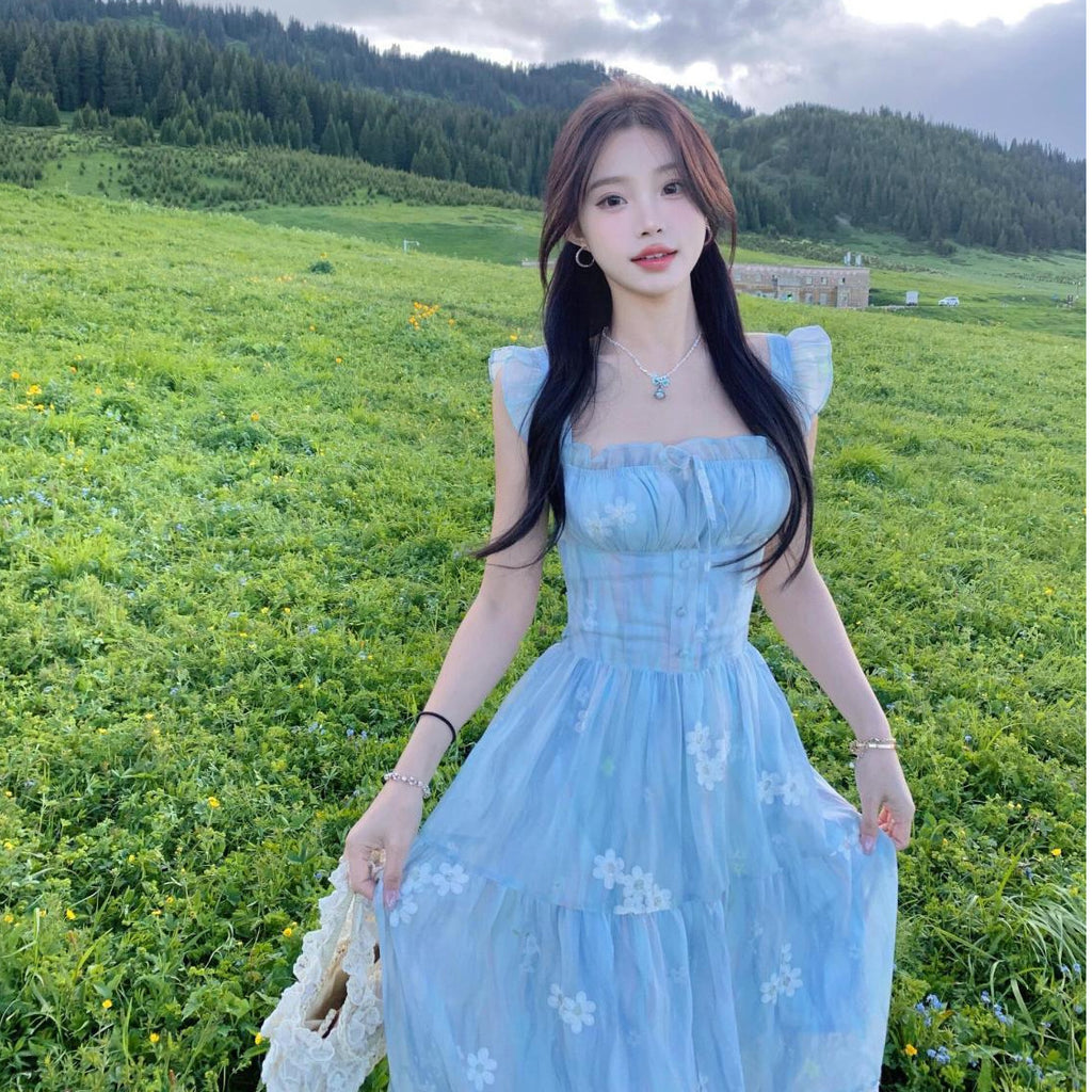 Stunning Resort-style Dress For Women