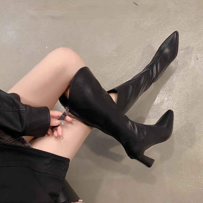 Women's Plus-size Pointed-toe Boots With Back Zippers