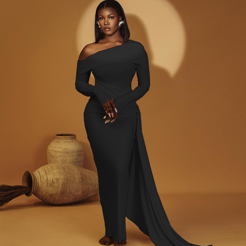 Women's Solid Color Dress With Diagonal Neckline Exposing One Shoulder Long Sleeve