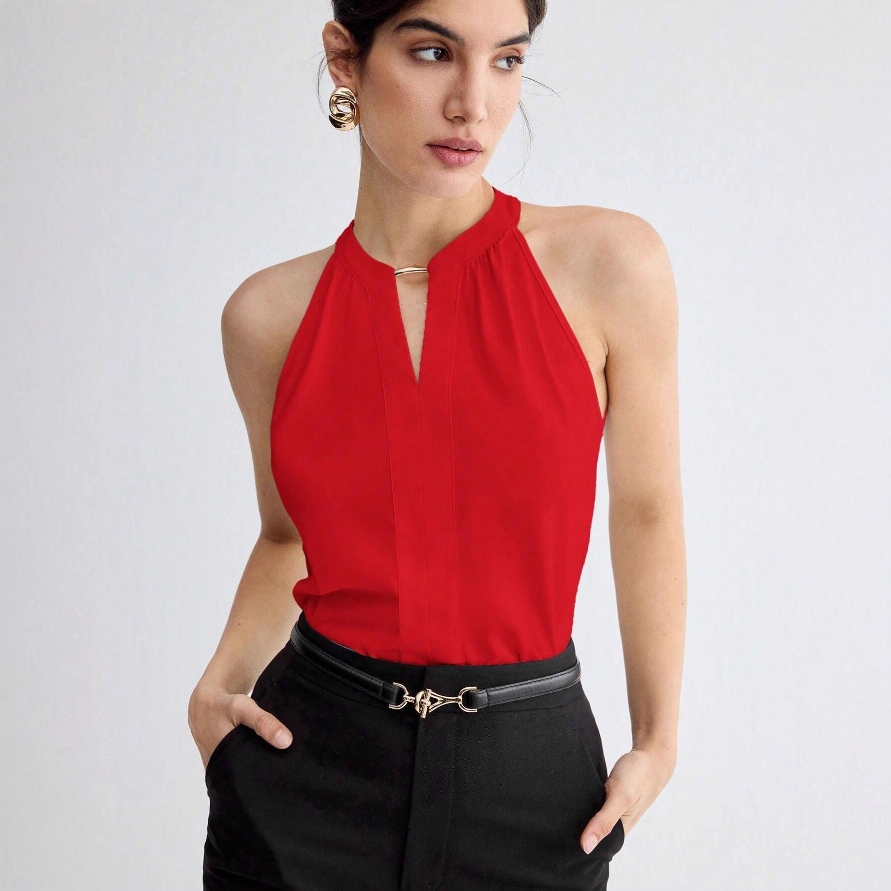Commuting Essential Workplace Elegant And Versatile Sleeveless Halter Top