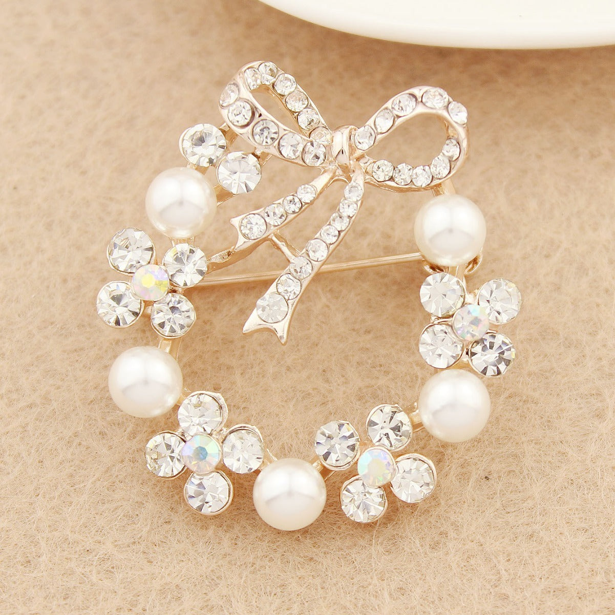 Pearl Rhinestone Bow Accessory Pin Brooch For Women