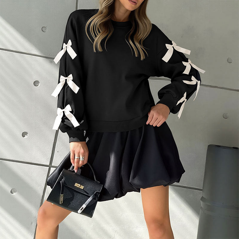 Sweet Bow Decorated Long Sleeve Sweatshirt