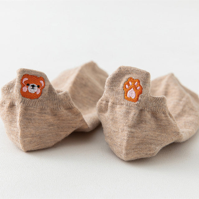 Four Seasons Style Cartoon Embroidered Ear Boat Socks Women