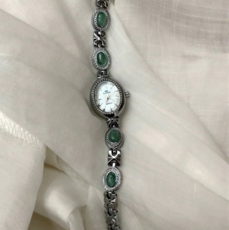 Green Jade Exquisite Niche Fashion Ladies Quartz Watch