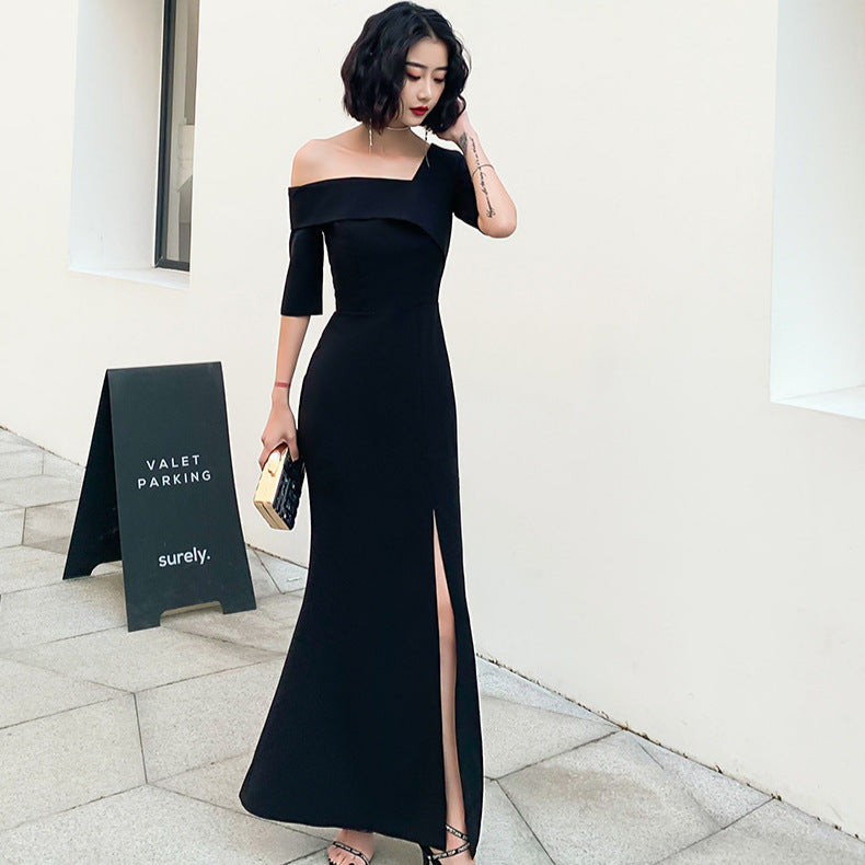 Simple And Elegant One-shoulder Short-sleeve Queen Dress