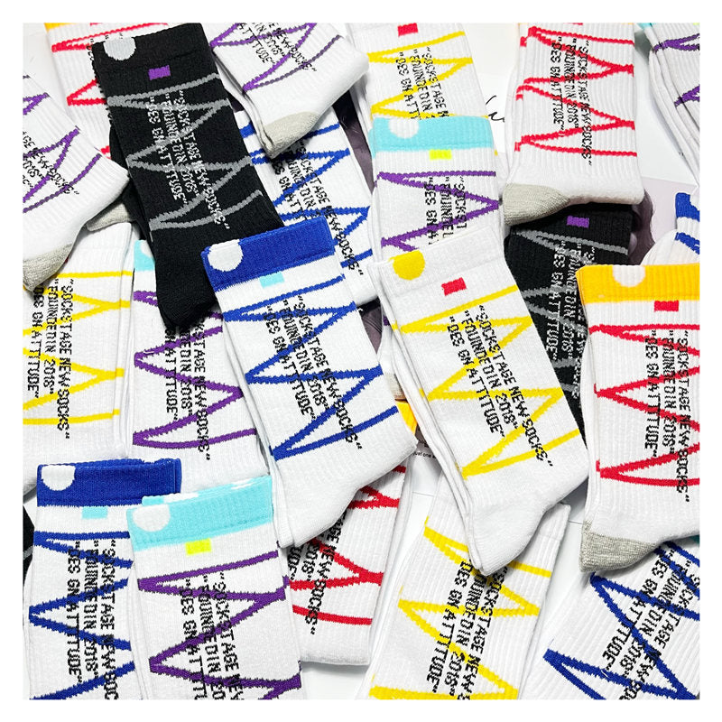 Middle Tube Striped Sports Socks Men And Women Cotton Trend