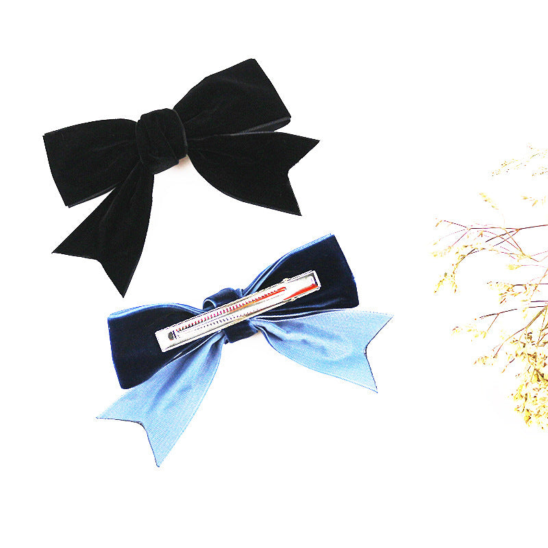 Vintage velvet bow hairpin