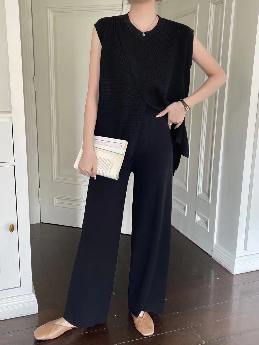 Sleeveless Crew-Neck Slim-Fit Striped Knit Top And Wide-Leg Pants Set