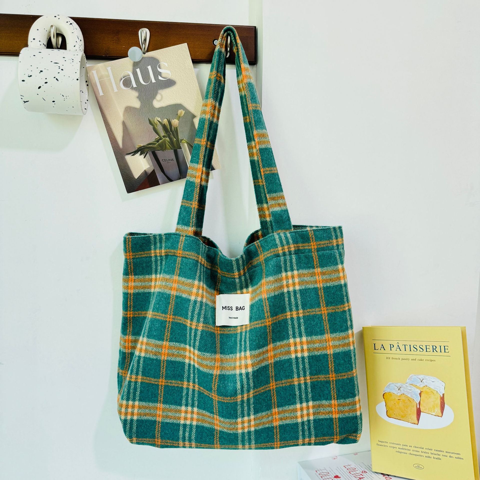 Women's Simple Large Capacity Shoulder Bag