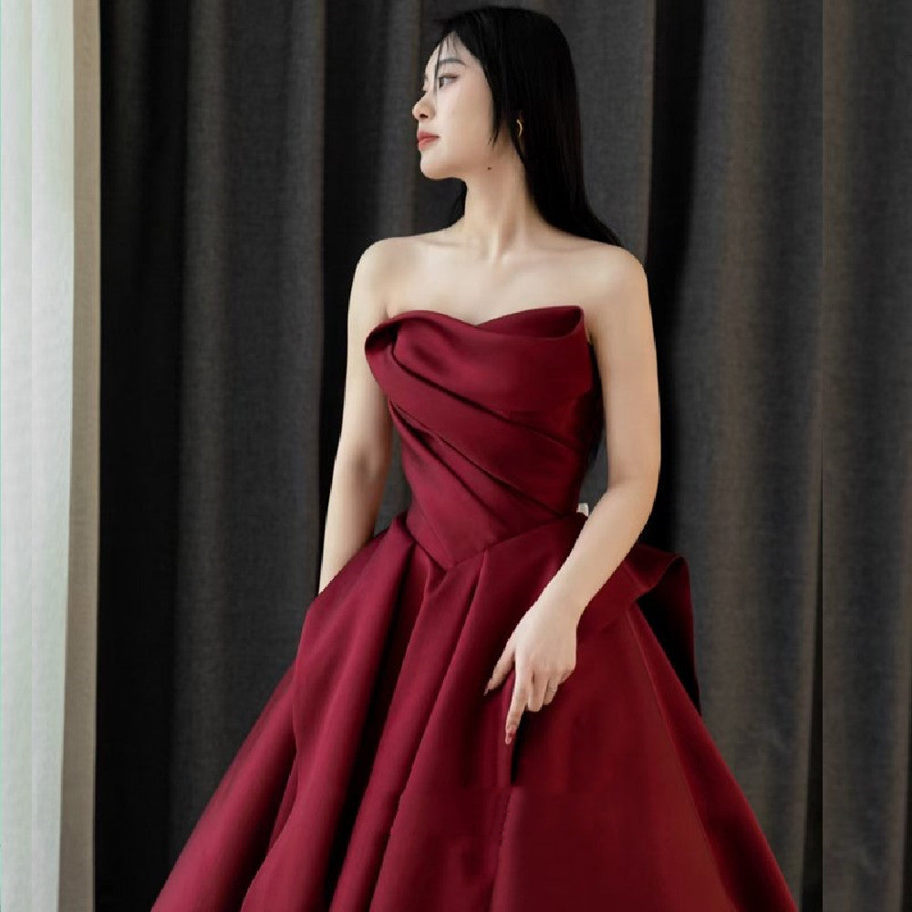 Vintage Fashion Bridal Burgundy Toast