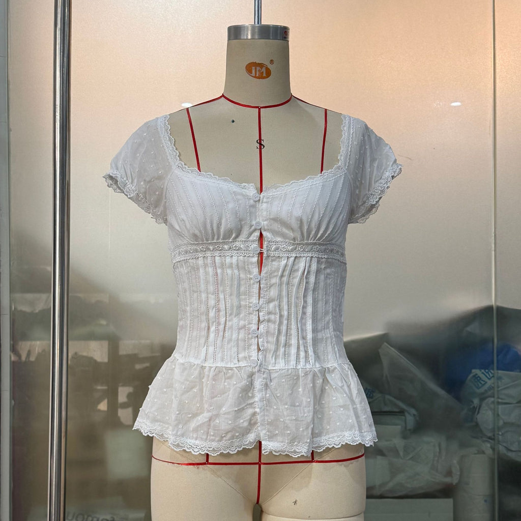 Pleated Shoulder Hanging Low Collar Lace Slim-fit Crop-top