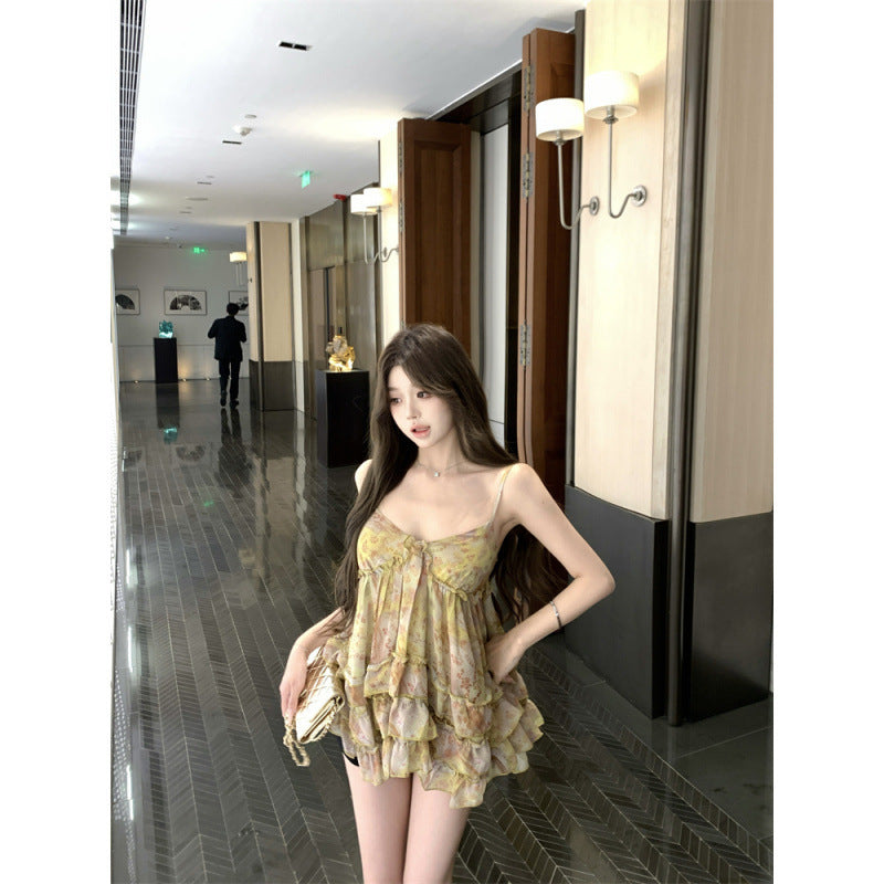 Sexy Hot Girl Dignified Sense Of Design Floral Flounce Camisole