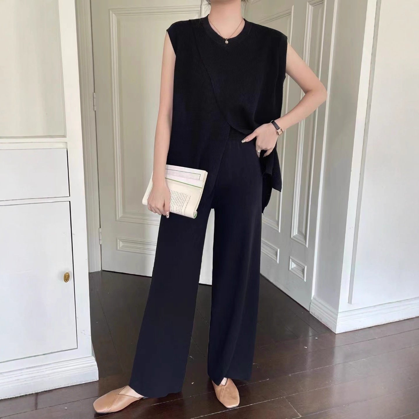 Sleeveless Crew-Neck Slim-Fit Striped Knit Top And Wide-Leg Pants Set