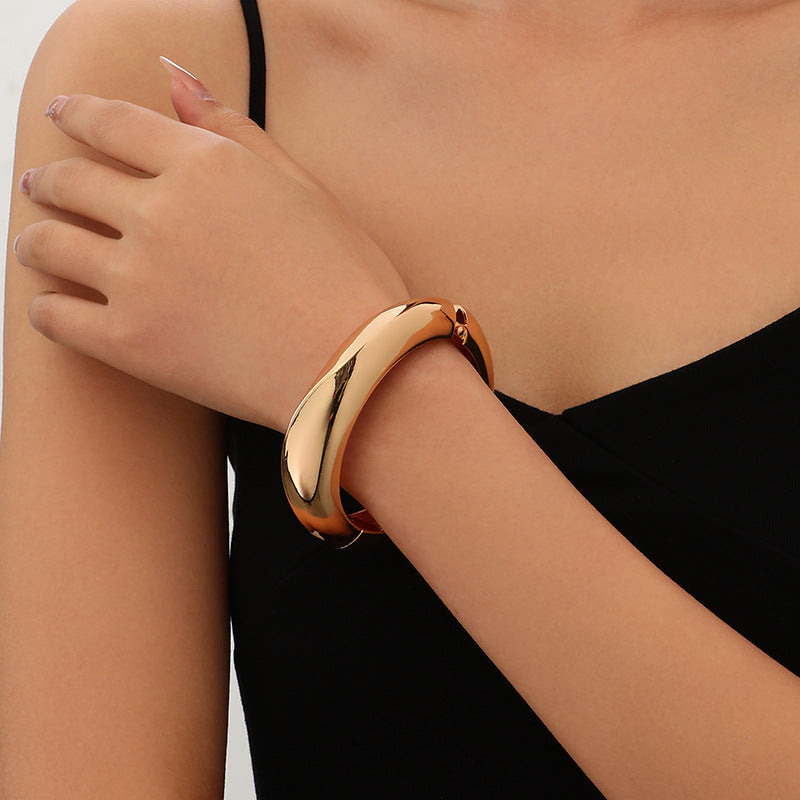 Minimalist Irregular Wave Pattern Handmade Metal Smooth Bracelet For Women