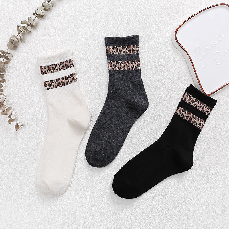 Mid-calf New Internet Hot Leopard Print Socks Women
