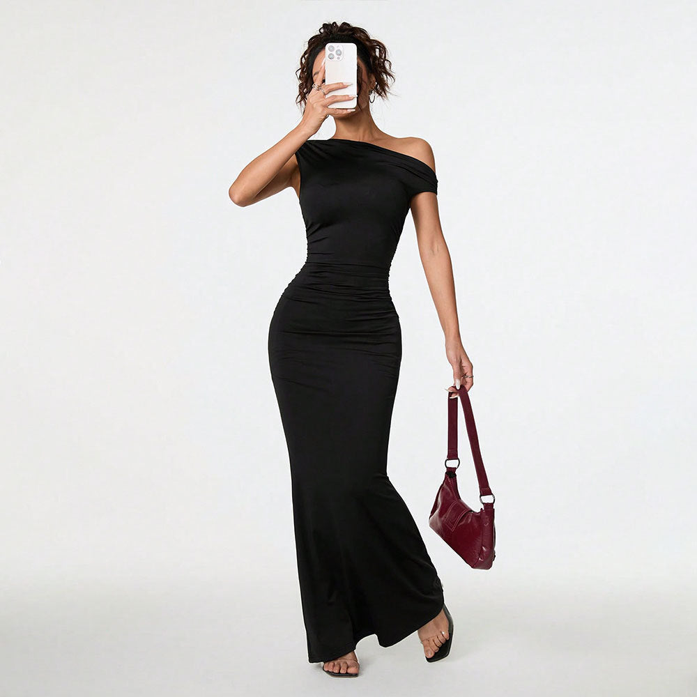 Women's Sexy Socialite-style Dress Summer Off-shoulder Slant-neck Black Evening Gown Maxi Dress