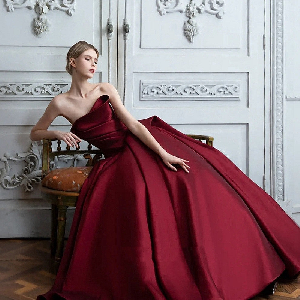 Vintage Fashion Bridal Burgundy Toast