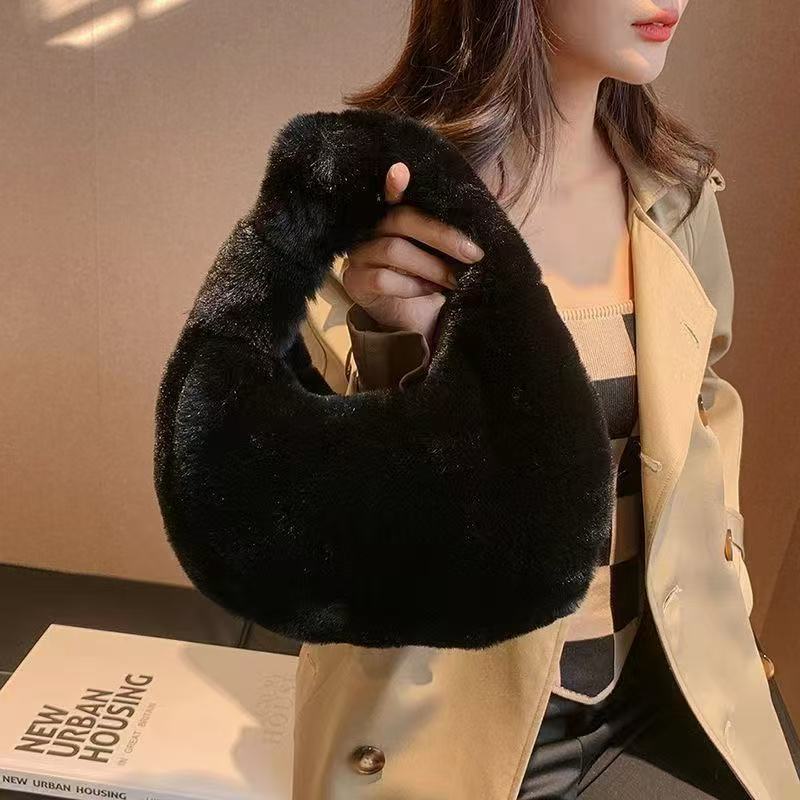 Plush Portable Dumpling Bag Fashion All-matching Daily