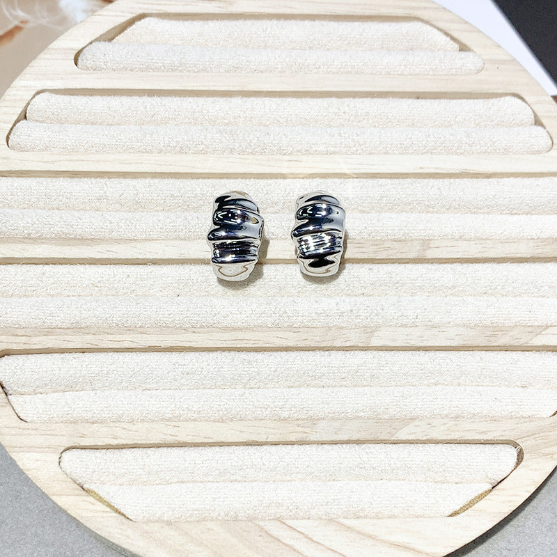 Irregular Wrinkled High-end Retro Style Earrings
