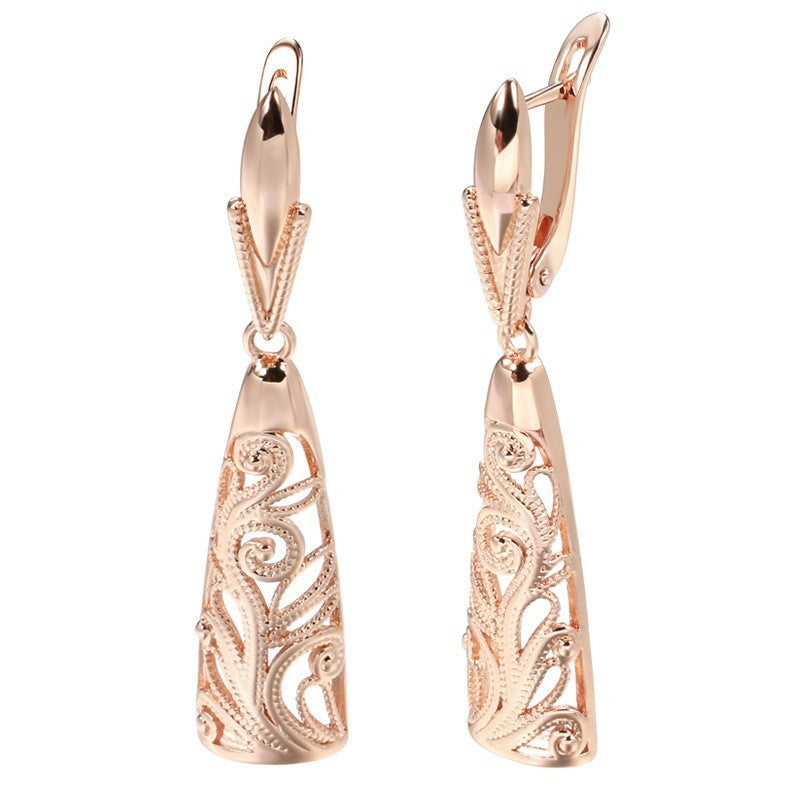 Court Retro Hollow-carved Earrings For Women